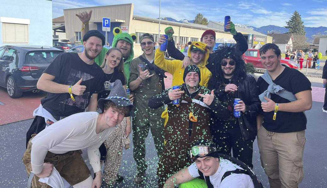 Die «Punscherlitruppa Widnou» besucht schon seit mehreren Jahren gemeinsam Fasnachtsanlässe in der Region.