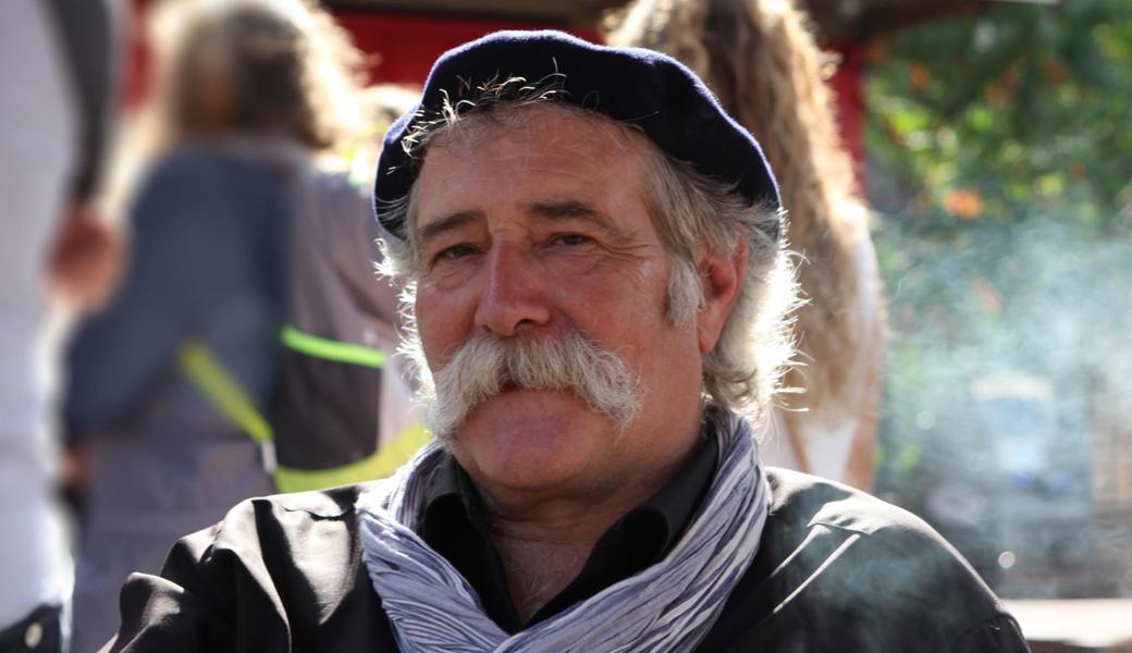 Filmemacher Kuno Bont hat die Röllelibutzen drei Jahre lang mit der Kamera begleitet. Filmemacher Kuno Bont hat die Röllelibutzen drei Jahre lang mit der Kamera begleitet.