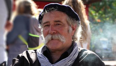 Röllelibutzen-Urgestein vor Kuno Bonts Kamera Röllelibutzen-Urgestein vor Kuno Bonts Kamera