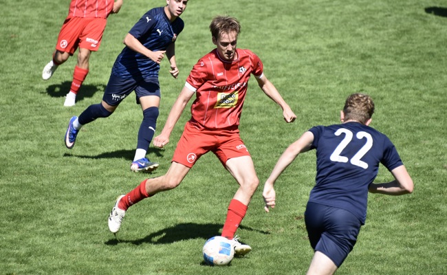 FC Montlingen siegt dank Coppola-Weitschuss in der 95. Minute