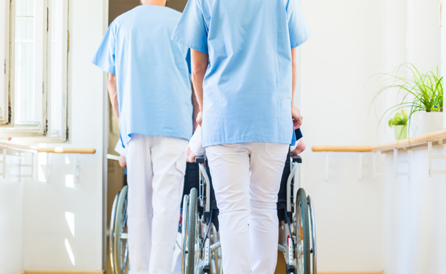 Demenzpatient stirbt nach Flucht aus Heim – Verantwortliche vor Gericht