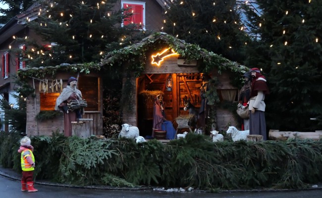 Weihnachachtsstimmung in Au und Rüthi dank Punsch, Guetzlis und der passenden Musik
