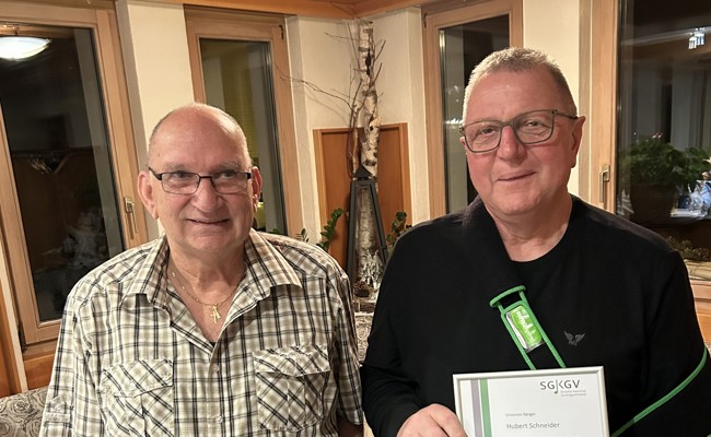 Männerchor heisst neue Sänger willkommen und ehrt zwei Jubilare