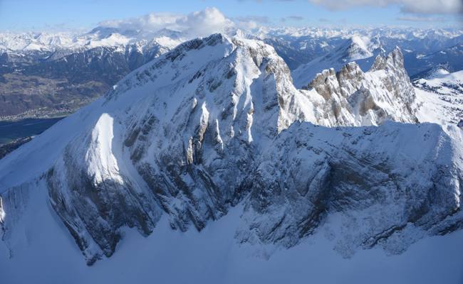 Skitourengänger stürzte am Klein Fulfirst über eine Felswand und stirbt