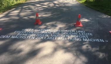 Erinnerungen auf den Boden gesprayt
