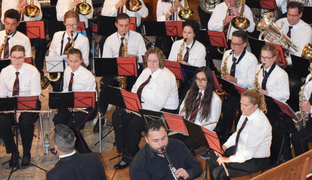 Im «Concerto for Clarinet» trat der gebürtige Armenier Gurgen Kakoyan als Gastsolist zusammen mit der Stadtmusik auf. 