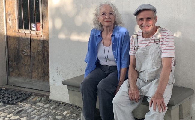 Bernarda Mattle und Patrick Steiger zeigen Keramik, Malerei und Illustrationen