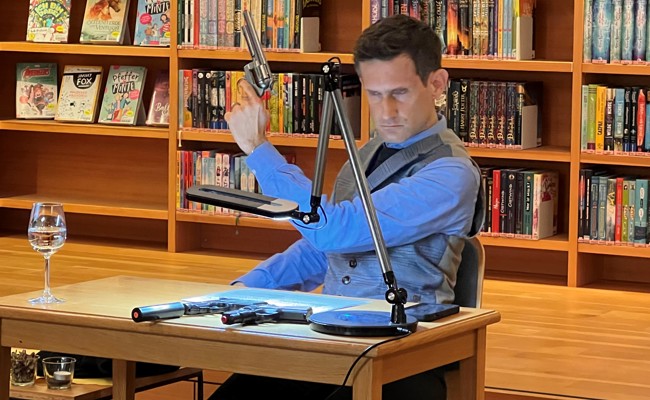 Bibliothek führte in «Wine und Crime» ein