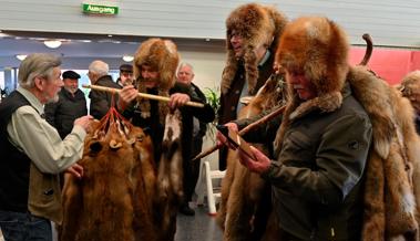 Video: Einen Fünfliber für einen Fuchs - Pelzfellmarkt in Altstätten