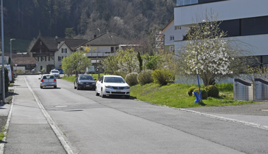 Markierte Parkfelder sollen die Wislistrasse sicherer machen