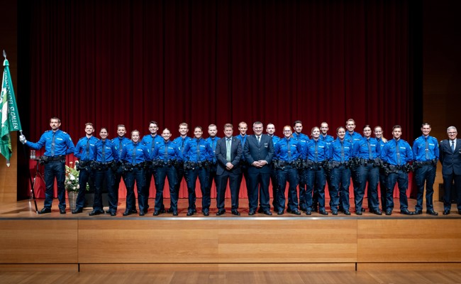 20 neue Polizeiangehörige ins Korps der Kantonspolizei St.Gallen aufgenommen