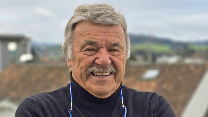 Nicht «nur» Sportler, sondern auch Schauspieler und Millionär: Hausi Leutenegger. Nicht «nur» Sportler, sondern auch Schauspieler und Millionär: Hausi Leutenegger.