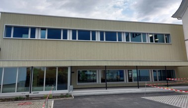 Einweihung des Schul-Neubaus an der Staatsstrasse am 22. Juni