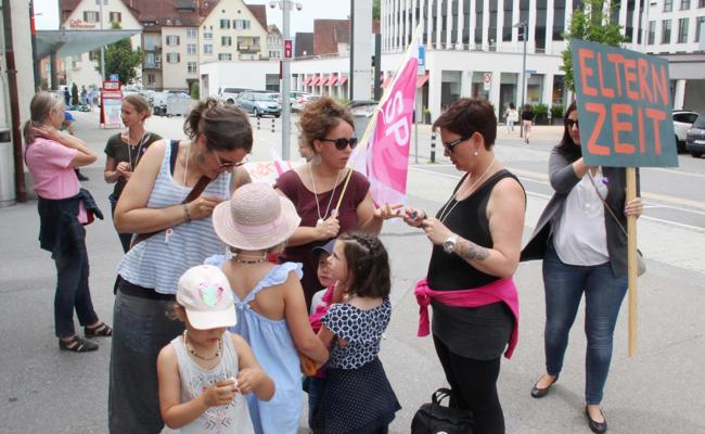 Die Kinder kamen mit