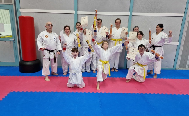 Erfolgreiche Kyu-Prüfungen im Wado Ryu Karate