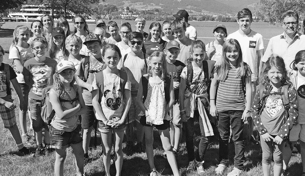 Die Auer Ministrantenschar durfte einen Ausflug nach Luzern machen. Mit dabei auch die neuen Ministranten, die im August feierlich aufgenommen werden. 