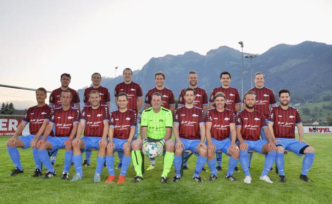 Neuer Dress für die Senioren
