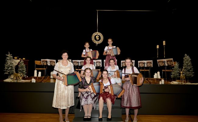 Ensemble «Edelwyss» lässt die Berge klingen