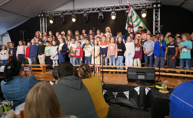 Chöre im Wettbewerb - Singen ist ihr schönstes Hobby und Balsam für die Seele