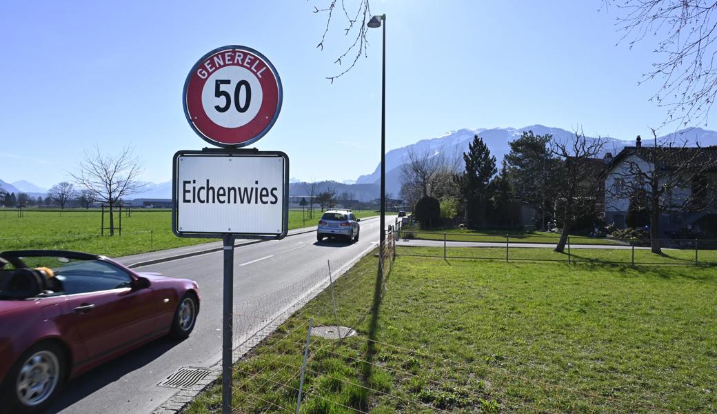 Nach Eichenwies kommt man scheinbar nur von Montlingen her...