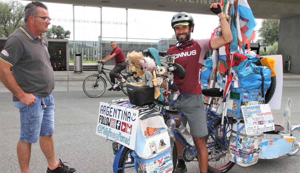 «Wenn man will, dann gelingt es auch. Das Unmögliche kostet einfach ein bisschen mehr.» Dieses Motto hält Maty Amaya auf seinem Rad, das er übrigens als Kind erhielt und mit dem er seither fährt.