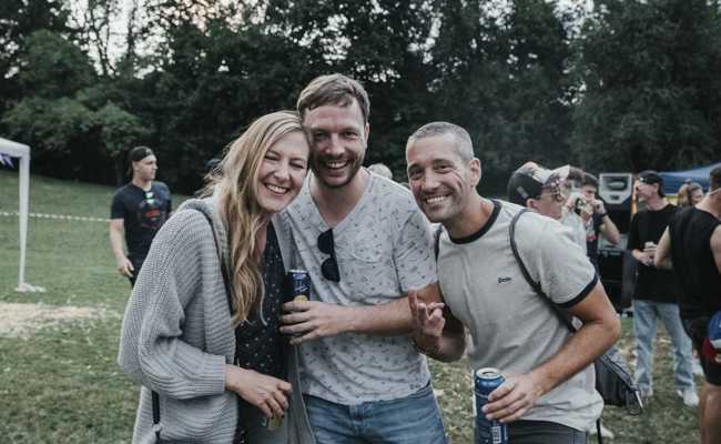 Daydance: Sommertanzfest über den Bernecker Rebbergen