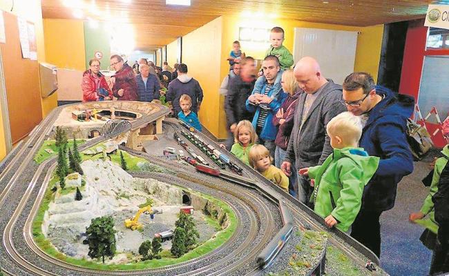 Wenn sich die Modellbahnwelt bewegt