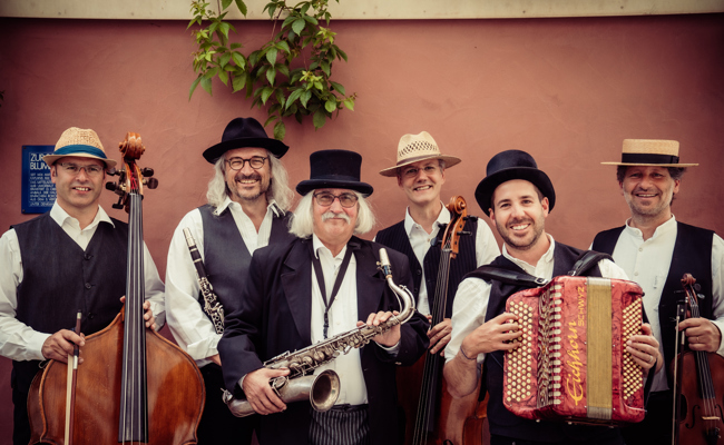 Hanneli-Musig mit Tanzmusik von anno dazumal im Diogenes Theater