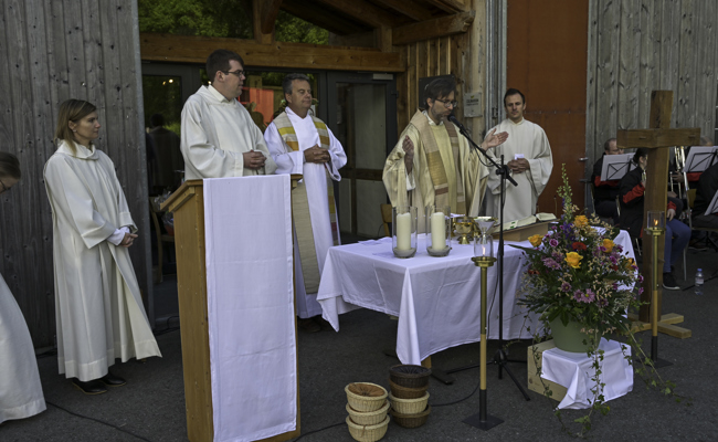 Ein gelungener Auffahrtsgottesdienst beim Ribelhof