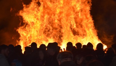 Widnauer Funken: Der Helm des Wikingers entflammte schnell