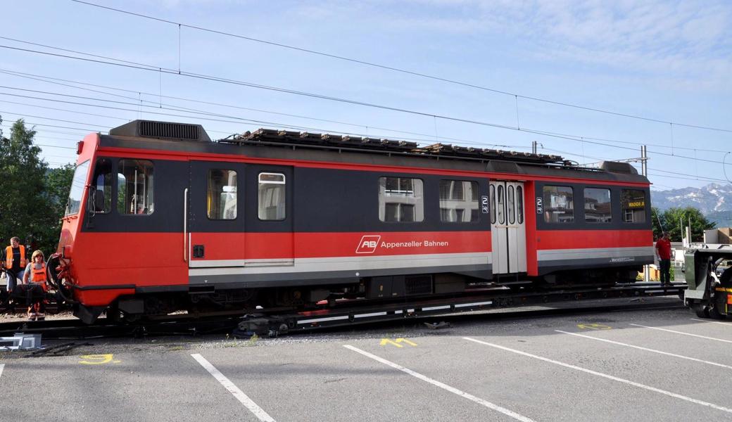 Für den Abtransport bereit: Die Achenseebahn hat bereits altes Rollmaterial der AB gekauft. Folgt bald ein Transport nach Kamerun?