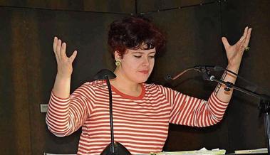 Performende Lyrikerin – lyrische Performerin