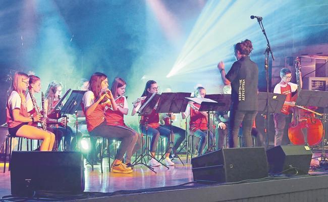 Abschlusskonzert auf grosser Bühne