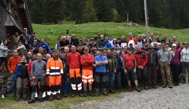 82 Freiwillige arbeiten auf der Alp Sämtis