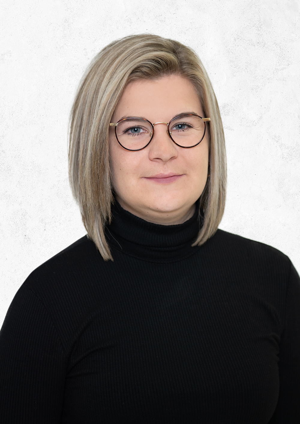 Cassandra Wüst (cw)