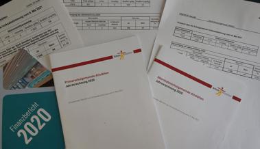 Abschlüsse von Stadt und Schulen angenommen