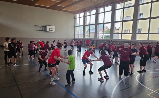 Turnstunde mit PluSport: Vorderland begeistert 