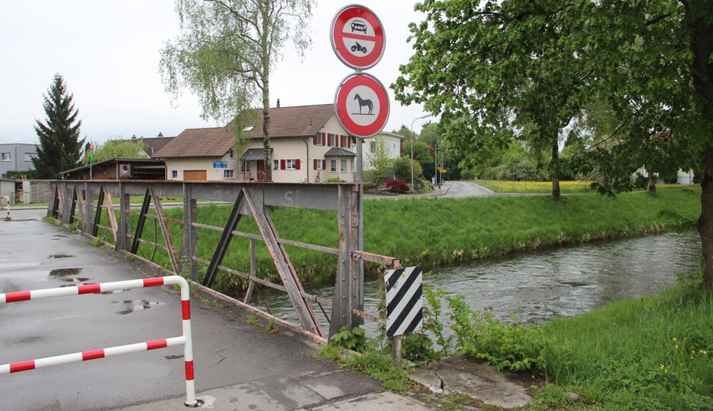 Ginge es nach der Gemeinde, wäre die Sternenbrücke längst ersetzt, aber der Widerstand war von Anfang an gross. 