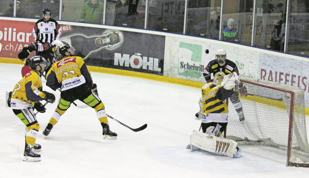Goalie Ramon Metzler sicherte dem SC Rheintal einen Punktgewinn in Herisau. 