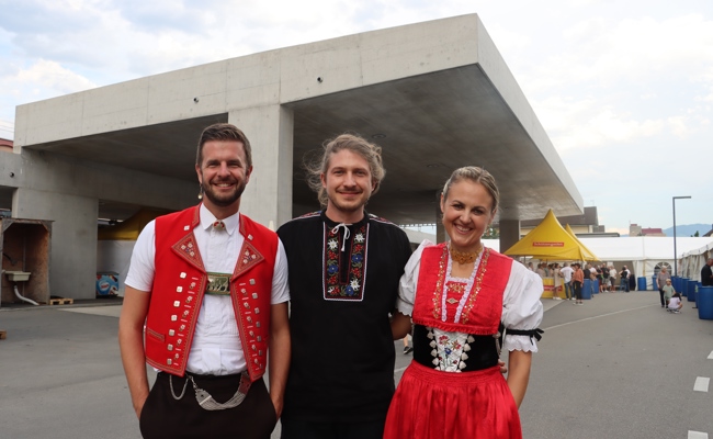 Trio mit Nicolas Senn hat auf dreitägiges Fest eingestimmt