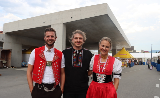 Trio mit Nicolas Senn hat auf dreitägiges Fest eingestimmt