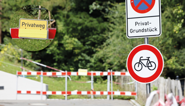 Ein gesperrter Privatweg im Weiler Kapf erhitzt die Gemüter, aber nur im Stillen Ein gesperrter Privatweg im Weiler Kapf erhitzt die Gemüter, aber nur im Stillen