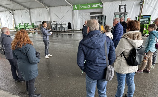 Nachbarn erhielten die Gelegenheit, hinter die Kulissen der Rhema zu blicken
