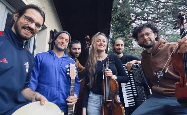 «MaiBlüten» mit Helen Maier: Schweizer Volksmusik mit jazzigen Klängen