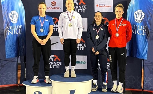 Junge RCOG-Ringerin erkämpft sich in Nizza die Bronzemedaille
