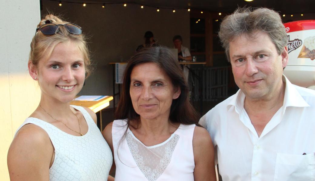 Gattin Sandra und Tochter Lara waren nach St.Margrethen mitgekommen.