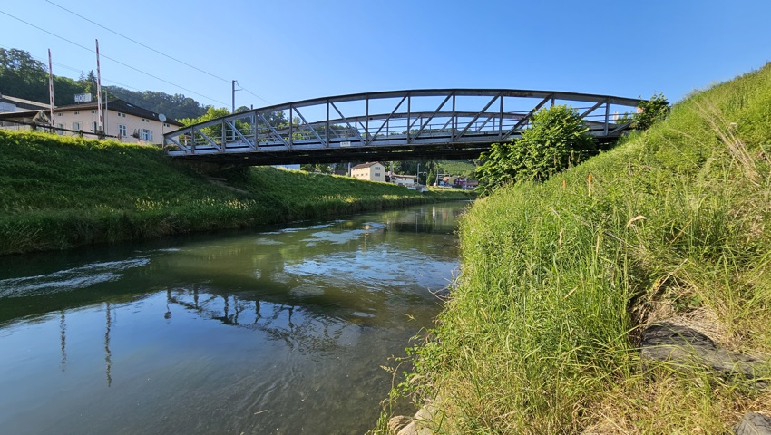 Der Rheintaler Binnenkanal Höhe Au. Der Rheintaler Binnenkanal Höhe Au.