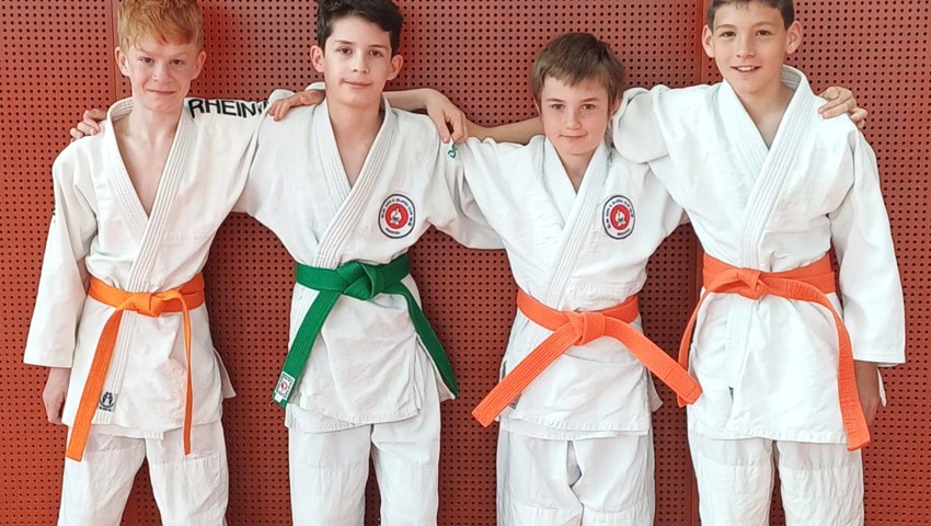 Am internationalen Gallusturnier in St. Gallen gab es für die starken Rheintaler Judokas einiges zu feiern. Am internationalen Gallusturnier in St. Gallen gab es für die starken Rheintaler Judokas einiges zu feiern.