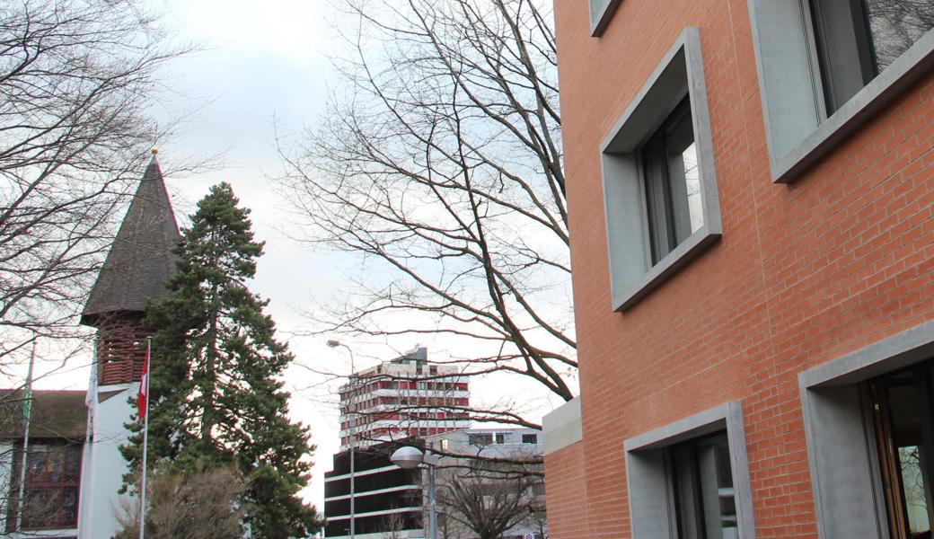 Im obersten Stockwerk des neuen C-Trakts wird die Sportoberstufe ab dem Sommer untergebracht sein. Im obersten Stockwerk des neuen C-Trakts wird die Sportoberstufe ab dem Sommer untergebracht sein.