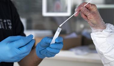 Balgacher fordert Coronatest nach Spuckattacke